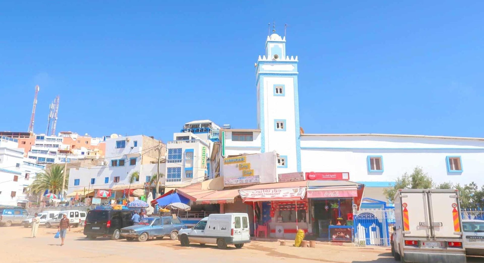 Marrakech Airport (RAK) to Taghazout private transfer with Chiwash Taxi Morocco